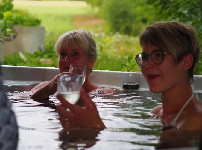 Lensmannsgarden בית הארחה *